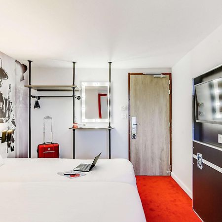 Ibis Styles Paris Saint Denis La Plaine Hotel Buitenkant foto